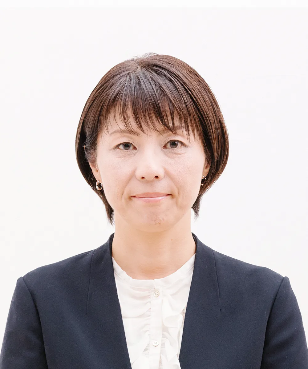 教授・早稲田 優子